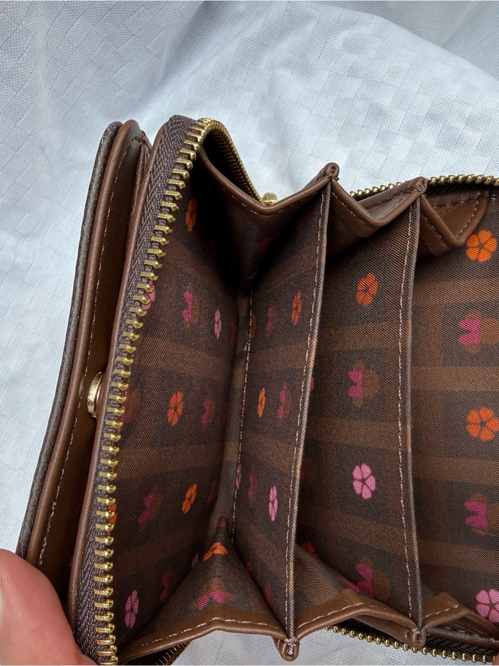 Disney Minnie Mouse Velvet Wallet with Embroidered Floral Autumn Color - Picture 4 of 5